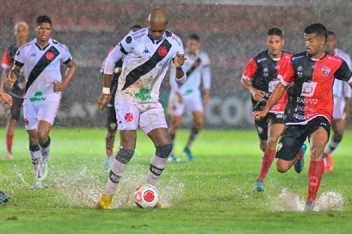 Vasco vence Capital