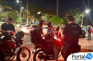 12 presos em Blitzen (Foto: Ascom/Polícia Civil)