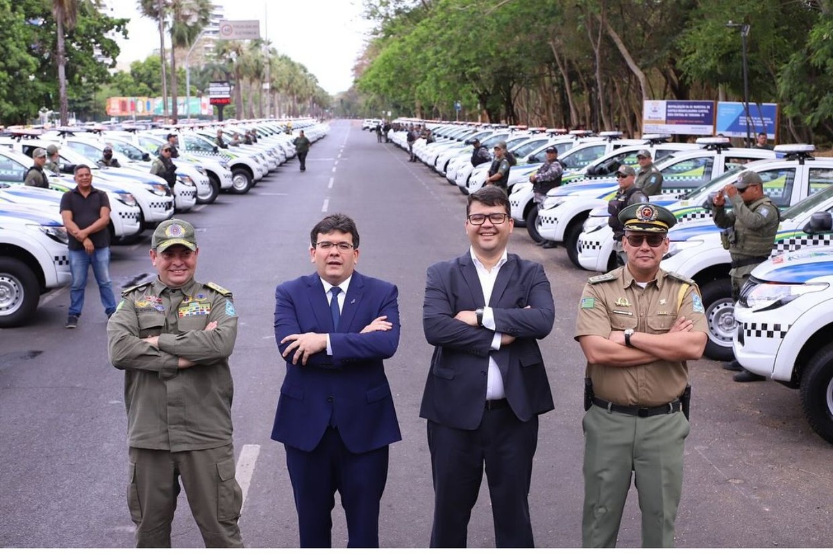 Aqui o governo da mídia, que diz que faz e diz melhorar a segurança