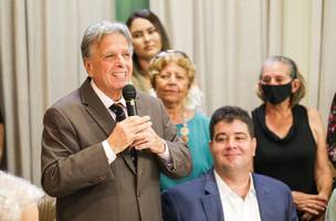 Fotos e legendadas   Renato Berger e Luis André deixam cargos na prefeitura. Os bichinhos da Parmalat ainda não disseram se vão para o “time” se Fábio Novo (Foto: Reprodução/ PMT)