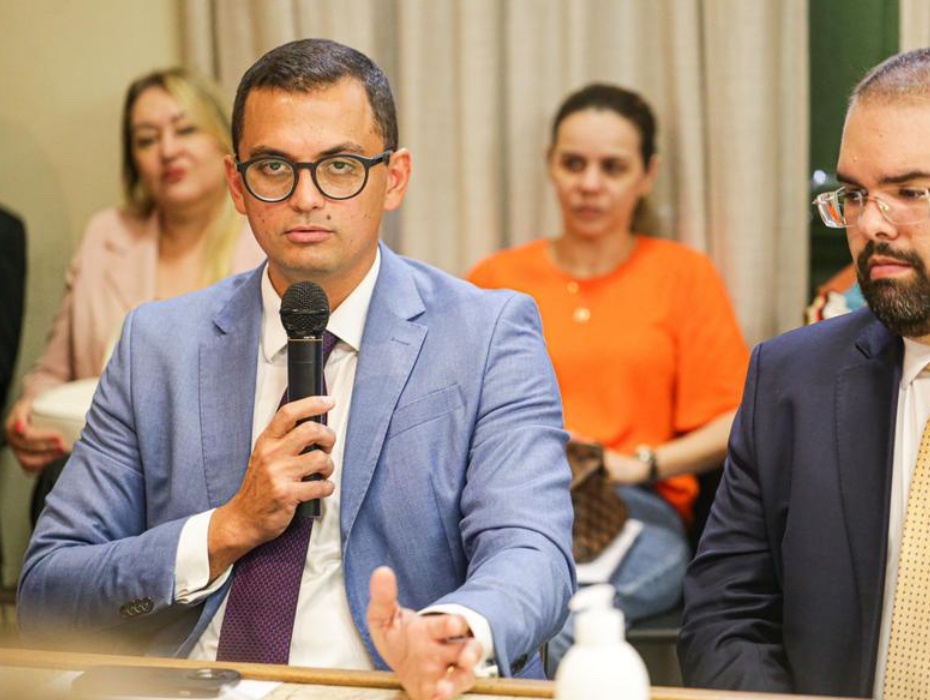 Ari Ricardo da Rocha Gomes Ferreira