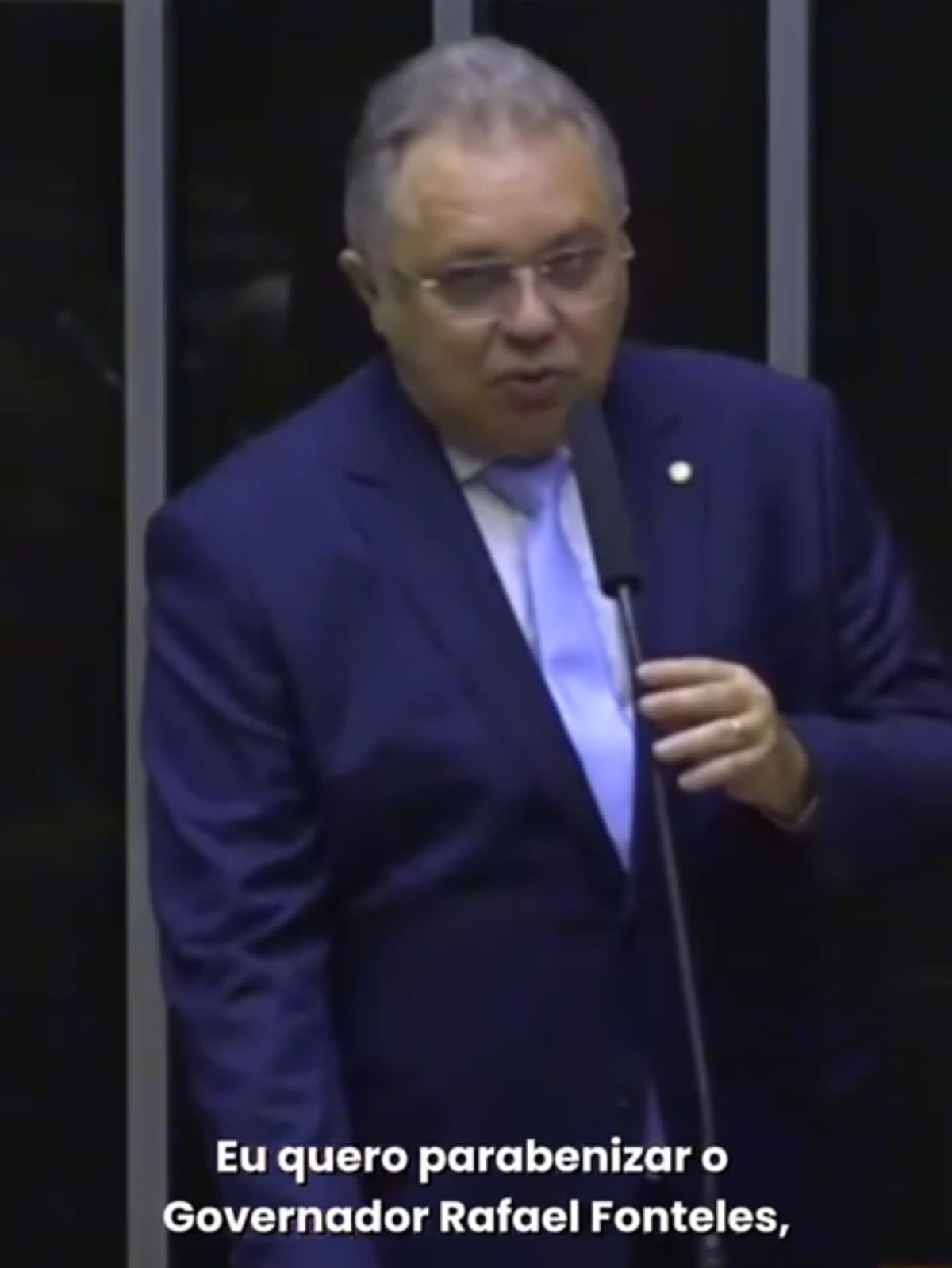 Florentino grava vídeo na Câmara para fazer média com Rafael. Ele sabe que de Porto mesmo, só no discurso