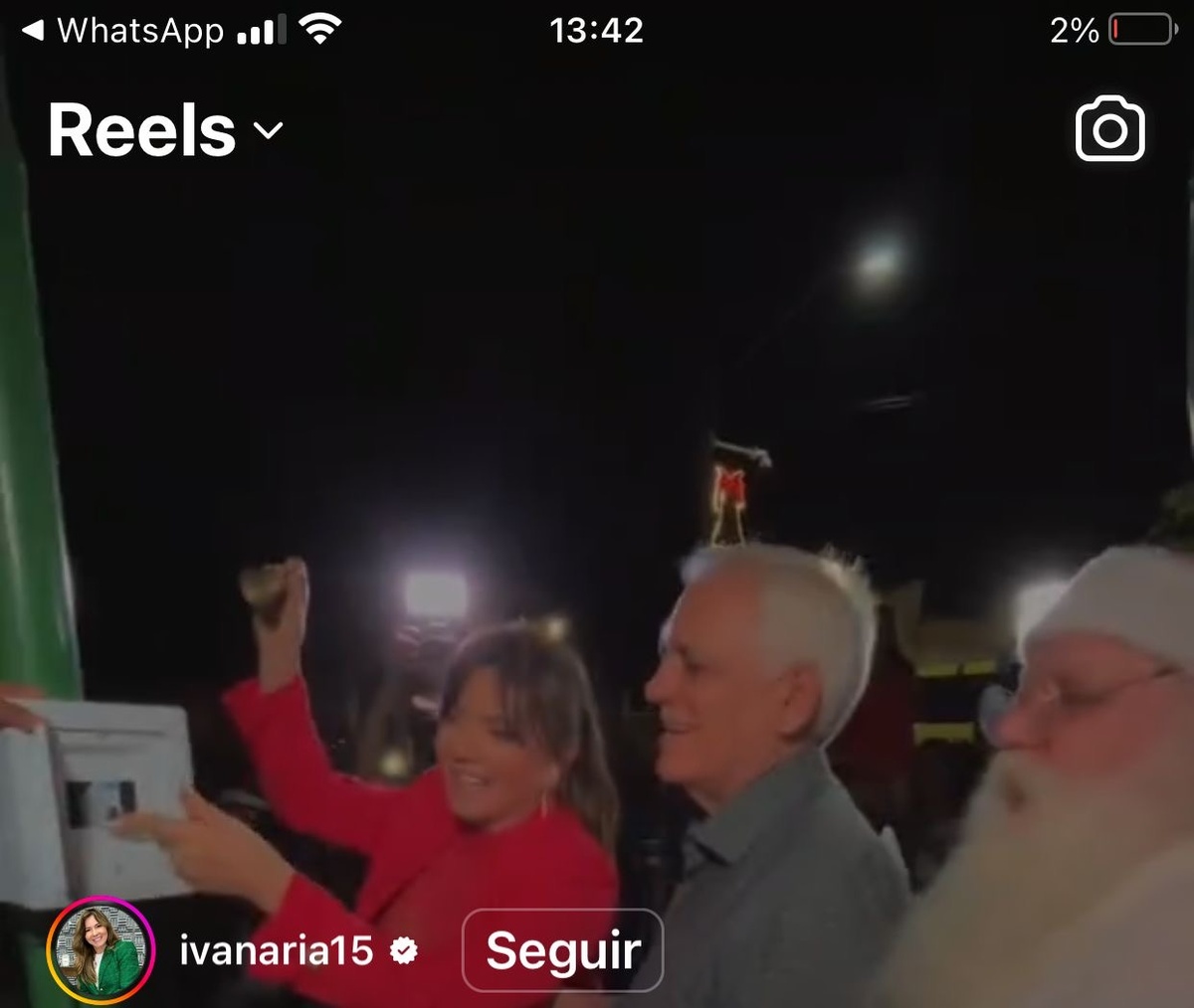 Ivanaria, o coadjuvante Themietocles e Papai Noel contratado para dizer “ho ho ho dinheiro bom”