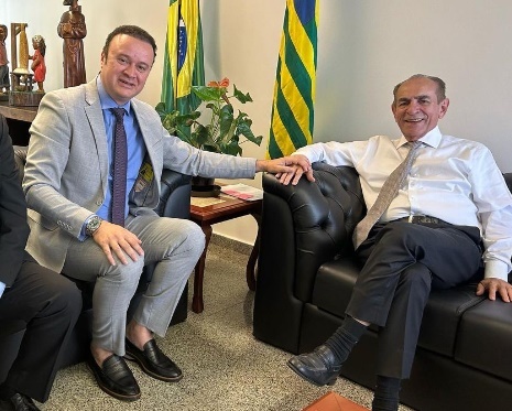 Marcelo Castro já aderiu à candidatura de Paulo Márcio e, provavelmente, adiará o prazo para dizer a Rafael com quem vai em 2024