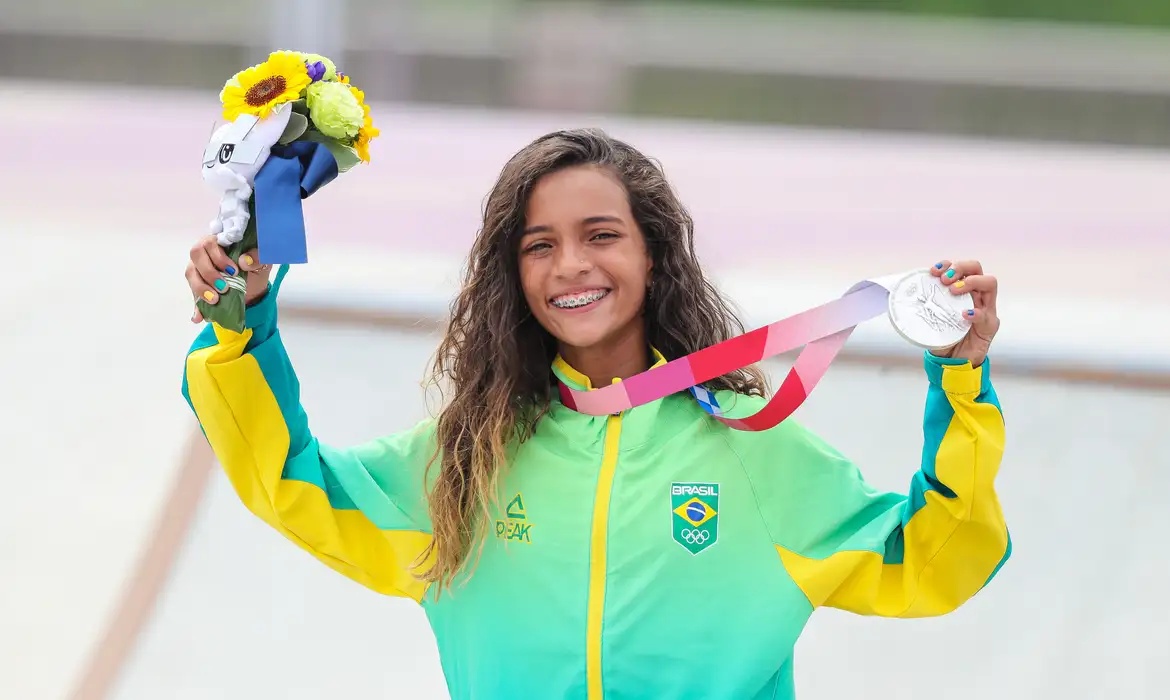 Rayssa Leal é prata na final do Mundial de Skate Street 2023 em Tóquio