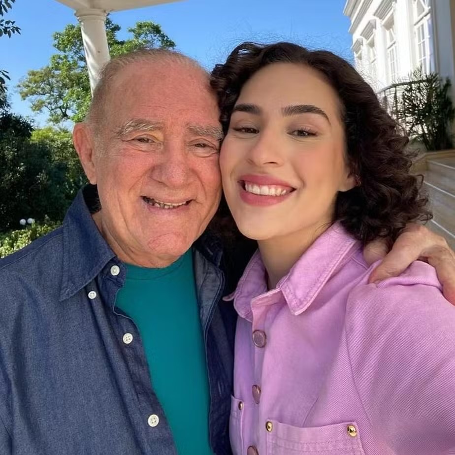 Renato Aragão e a filha caçula