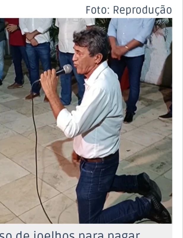 Tem coisa mais ridícula? Mas ele é assim, está sempre aprontando. Tererê fez promessa para unir o grupo dos Sem Voto