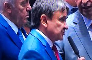 Wellington Dias ficou “preso” no Senado para votar em Flávio Dino e não foi a festa de Rafael no litoral (Foto: Reprodução)