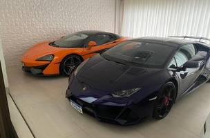 Carros são rebaixados e não conseguem andar pelas ruas esburacadas (Foto: Foto divulgação)