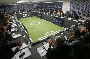 Conselho Técnico da CBF em reunião. (Foto: Rafel Ribeiro/ CBF)