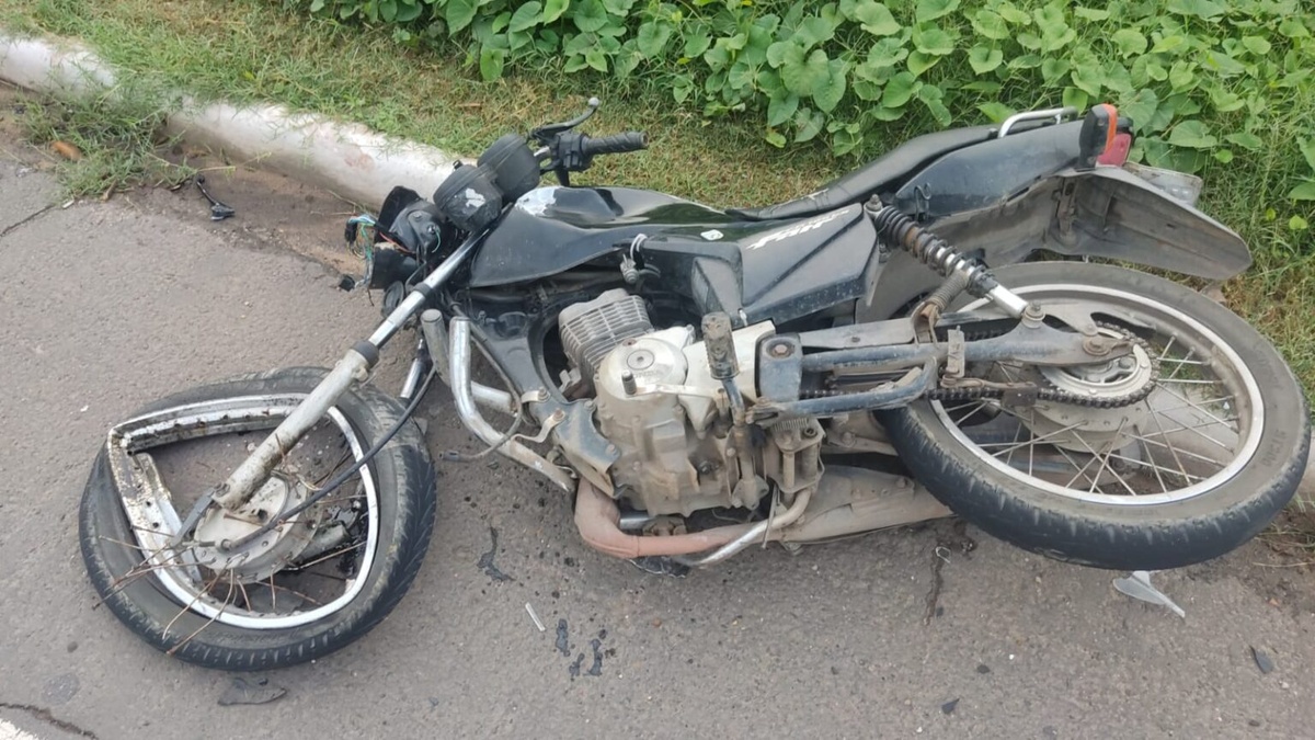 Funcionário da CTA sofre grave acidente de trânsito em Teresina