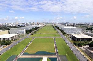 Governo realizou quase R$ 2 bilhões em compras com risco de irregularidades (Foto: Agência Brasil)
