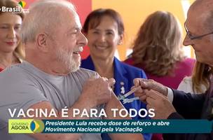 Lula vacinado por Alckimin (Foto: Reprodução/ Youtube)