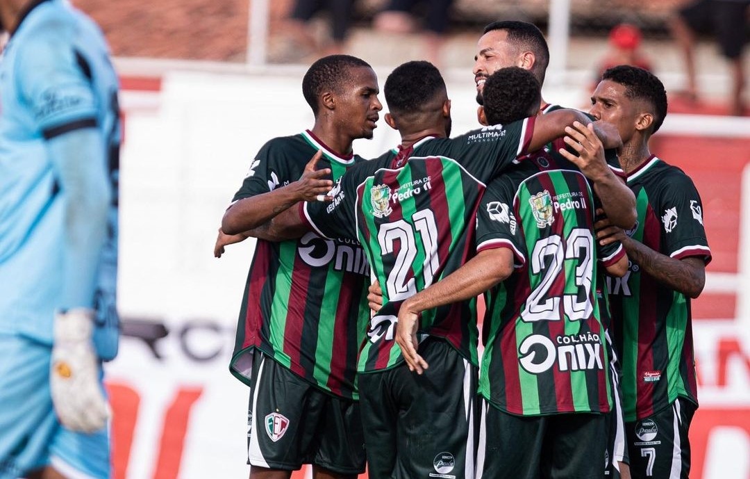 O Flu segue sem derrotas no campeonato Piauiense 2023
