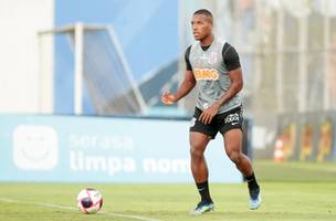 Volante Xavier (Foto: Rodrigo Coca / Agência Corinthians)