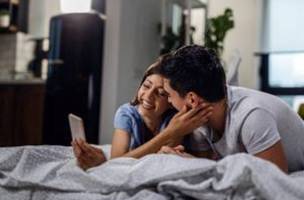 Casais mais felizes não expõem a vida na internet, diz estudo (Foto: Divulgação)