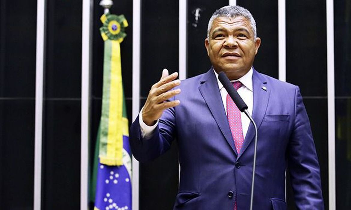 Deputado federal Valmir Assunção
