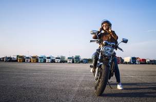 Donos de motos de até 170 cilindradas já podem acessar sistema para descontos (Foto: Freepik)