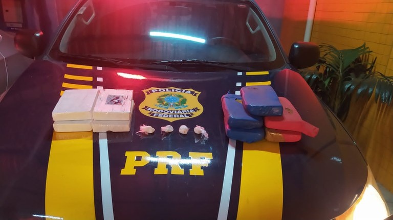 Entorpecentes encontrados no ônibus