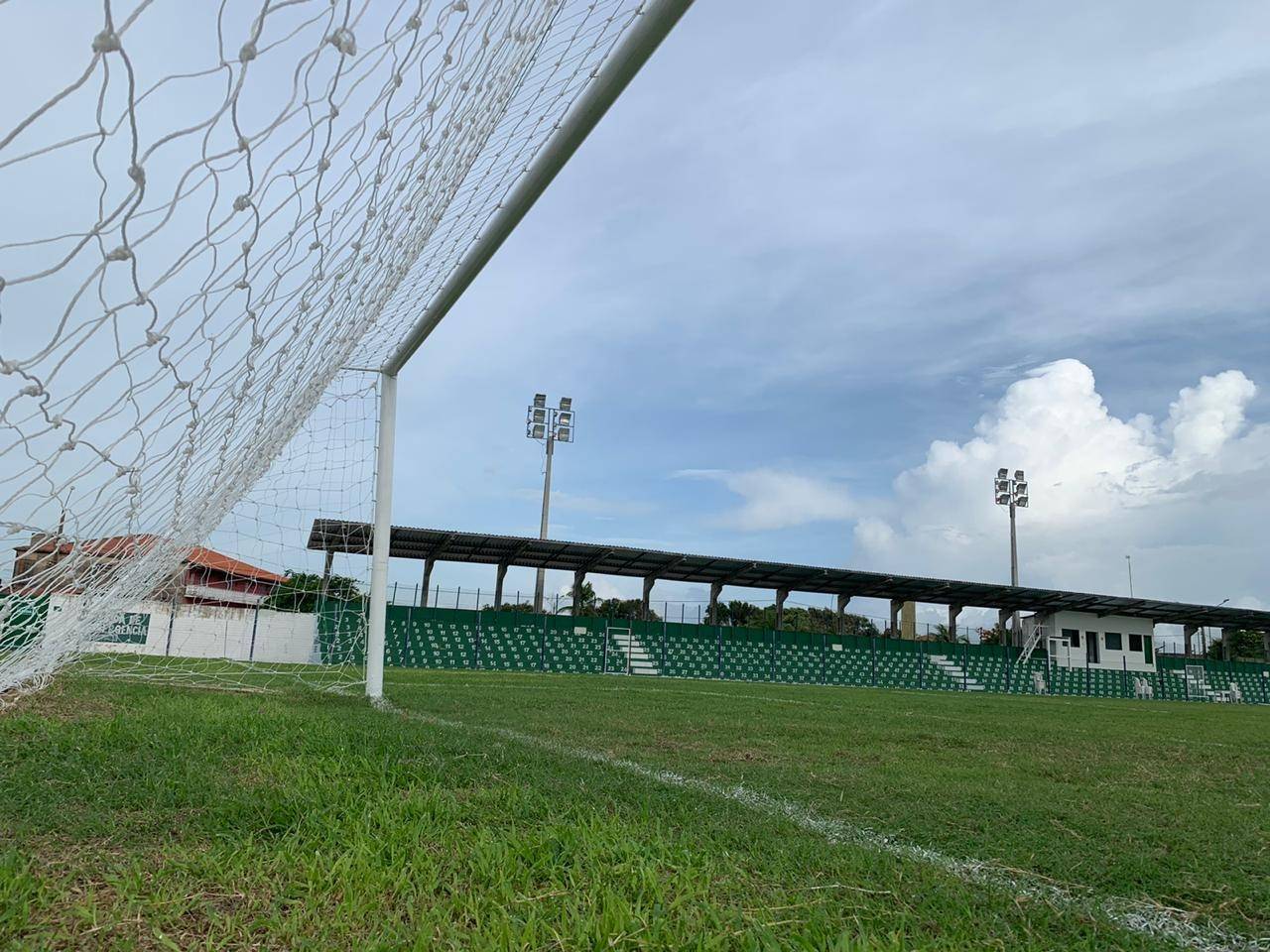 Parnahyba x 4 de Julho: veja como assistir, escalações e ingressos, campeonato piauiense