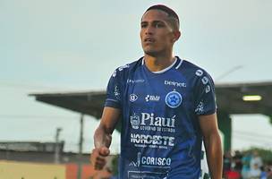 Kakim, de 23 anos, iniciou carreira no Tubarão (Foto: Reprodução/Instagram)