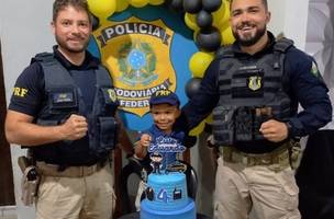 Menino de Brasileira, fã da PRF, ganha festa temática e visita surpresa (Foto: Divulgação)