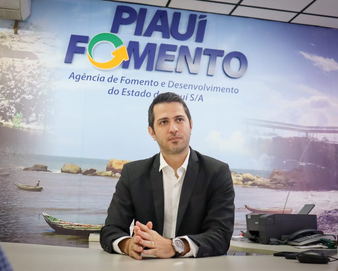 Novo Diretor-presidente da Piauí Fomento Feliphe Araújo