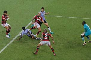 O Flamengo foi superado na disputa de pênaltis (Foto: Reprodução)