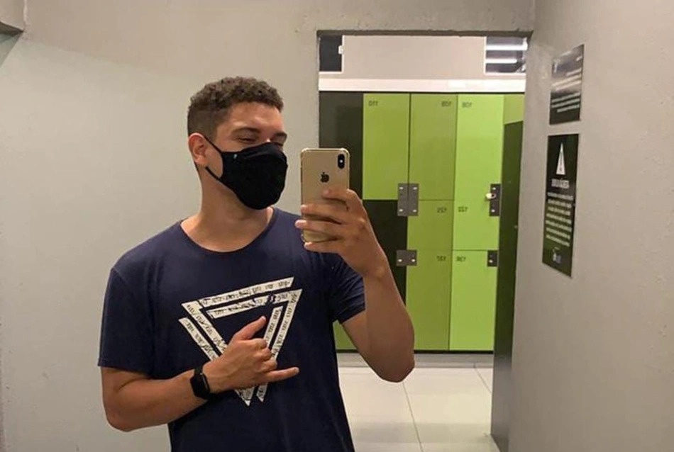 O jovem estava realizando entregas no momento do assalto