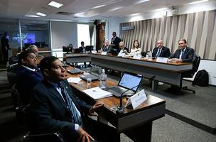 Parlamentares cobram transparência na liberação de crédito rural pelo BNDES (Foto: Divulgação)