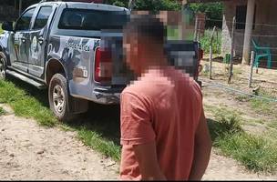 Polícia prende integrante de facção criminosa com drogas e uma arma de fogo (Foto: Divulgação)