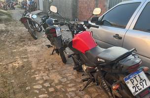 Polícia recupera cinco motos na zona Norte de Teresina (Foto: SSP/Divulgação)