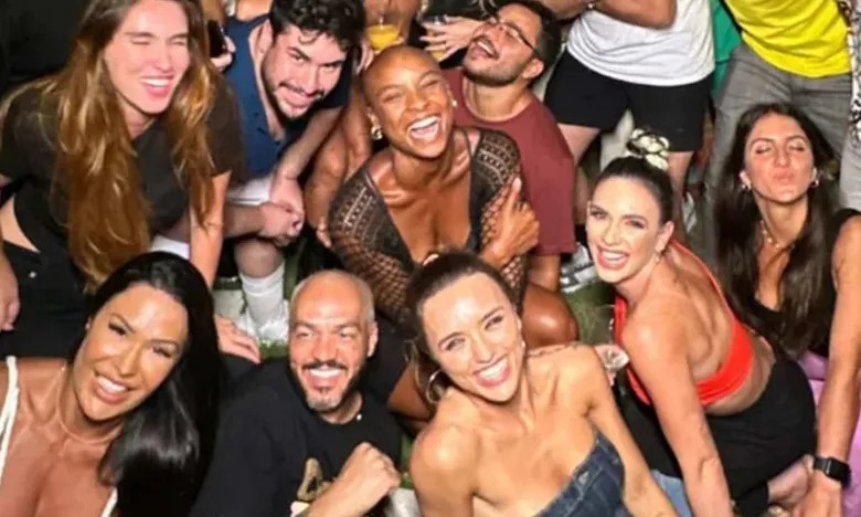 Rafa Kalimann faz festa