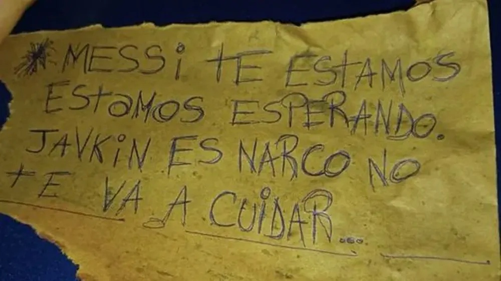 Recado deixado pelos autores do atentado