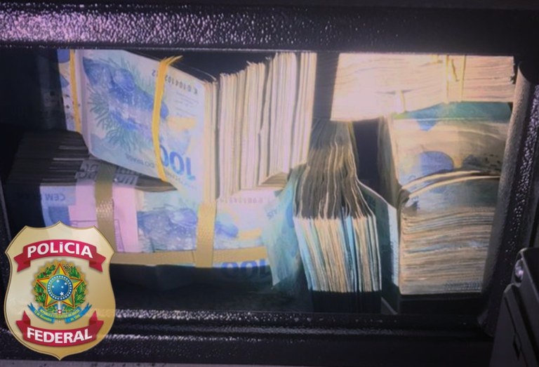 São cumpridos mandados de busca e apreensão em São Luís e em dois Estados
