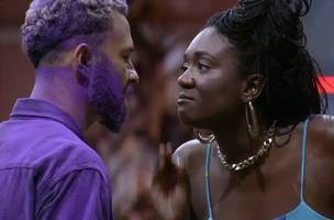 Tadeu Schimdt interrompe briga de Fred e Sarah Aline no BBB 23 (Foto: Reprodução/ TV Globo)