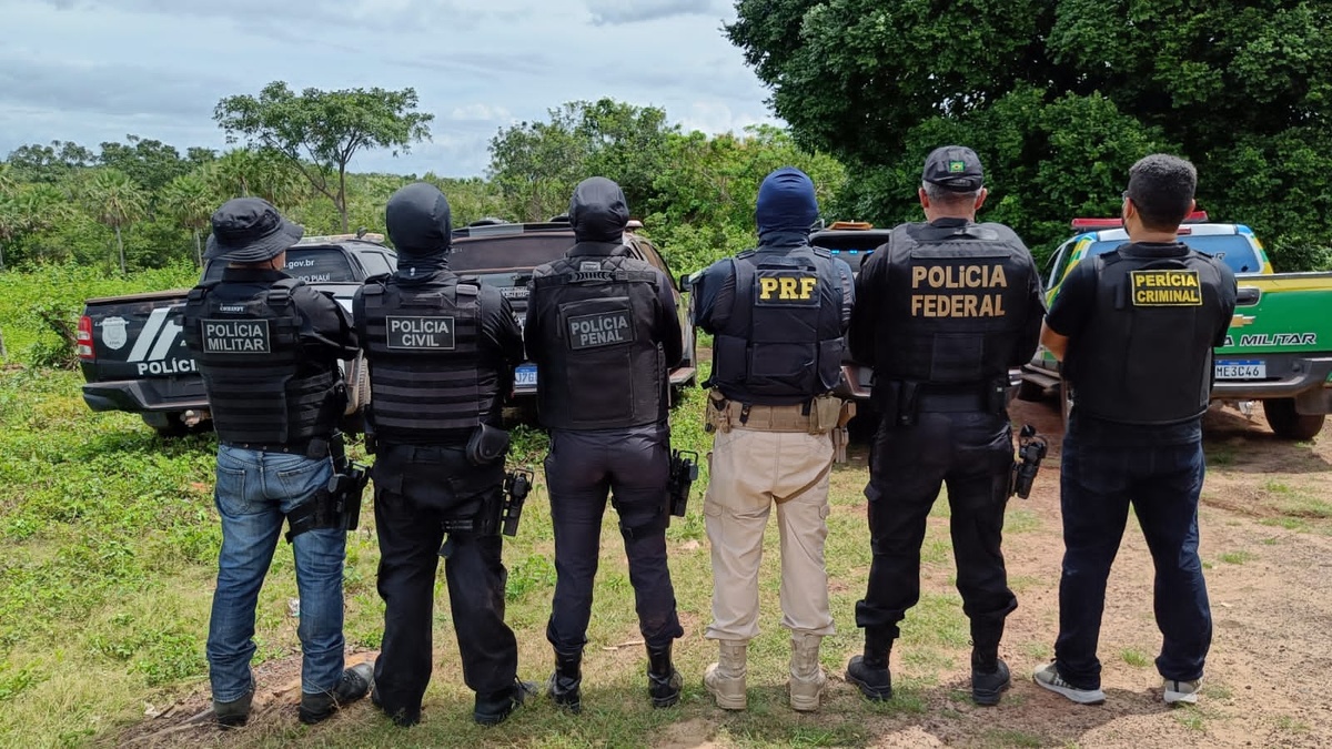 A operação aconteceu em parceria entre as Polícias Federal, Civil, Militar, Penal e Polícia Rodoviária Federal