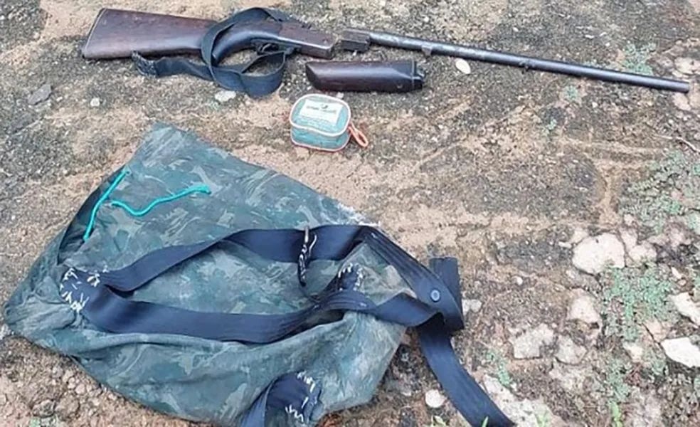 A polícia apreendeu a arma utilizada no atentado