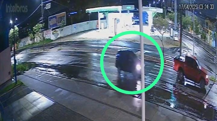 Câmera flagra ataque a policial militar da reserva