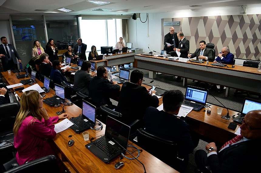 CCJ do Senado