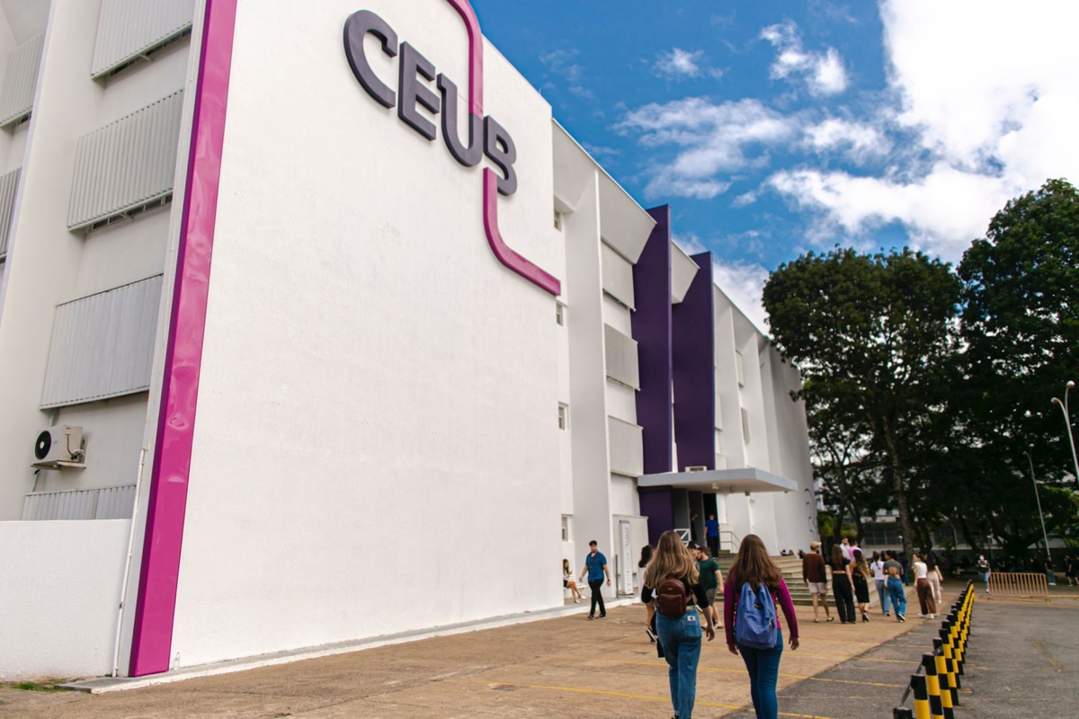 CEUB