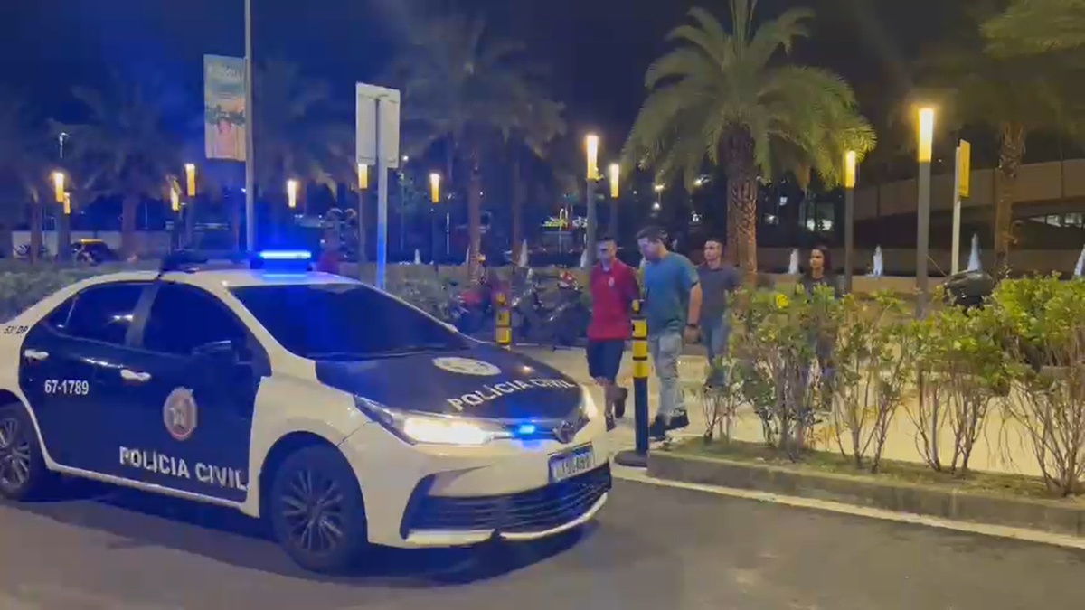 Momento da prisão do acusado no Rio de Janeiro