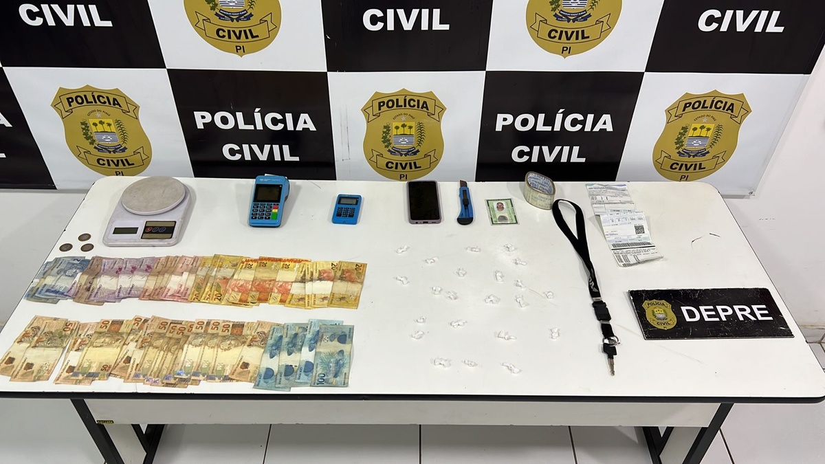 Mulher é presa com drogas e aparelhos roubados em Teresina