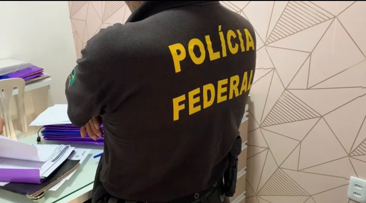 PF cumpre mandados contra grupo acusado de fraude em contratos com a Caixa