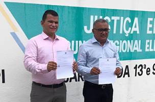 Prefeito e vice foram cassados por compra de votos (Foto: Reprodução/Facebook)