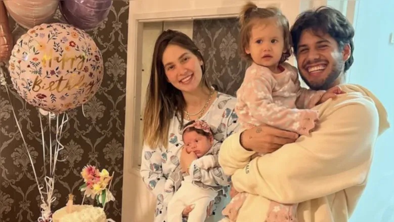 Zé Felipe, Virgínia e as filhas