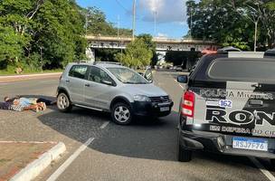 Acusados de assaltos são presos no bairro Primavera (Foto: Polícia Militar)