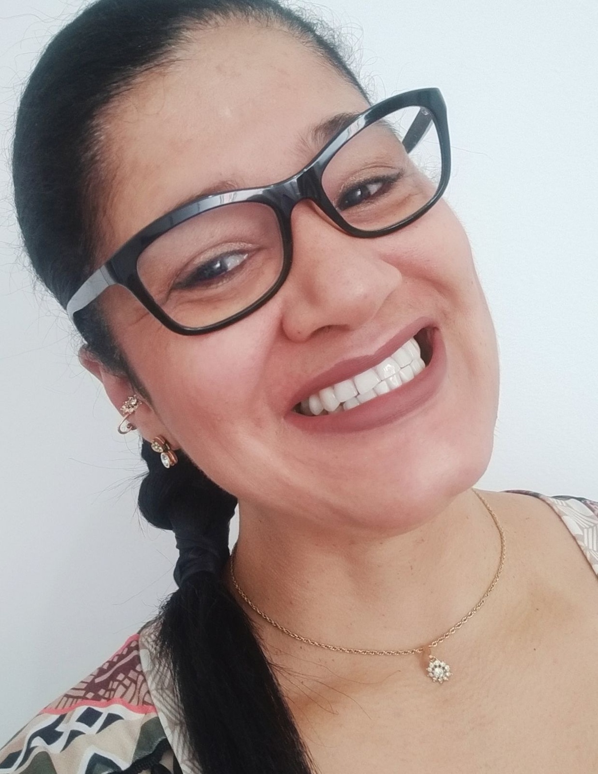 Alzira Souza Umbelino Cardillo escreveu o livro Histórias para mães dormirem