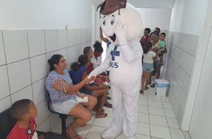 Campanha de vacinação em Nazária (Foto: SESAPI)