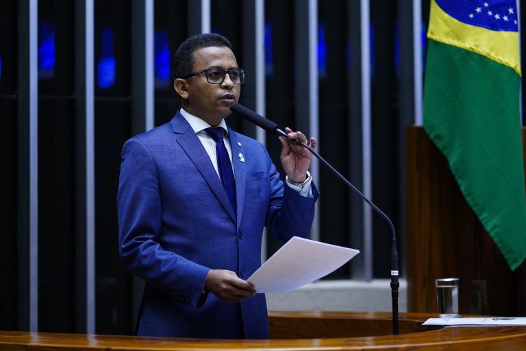 Dr. Francisco, relator da MP